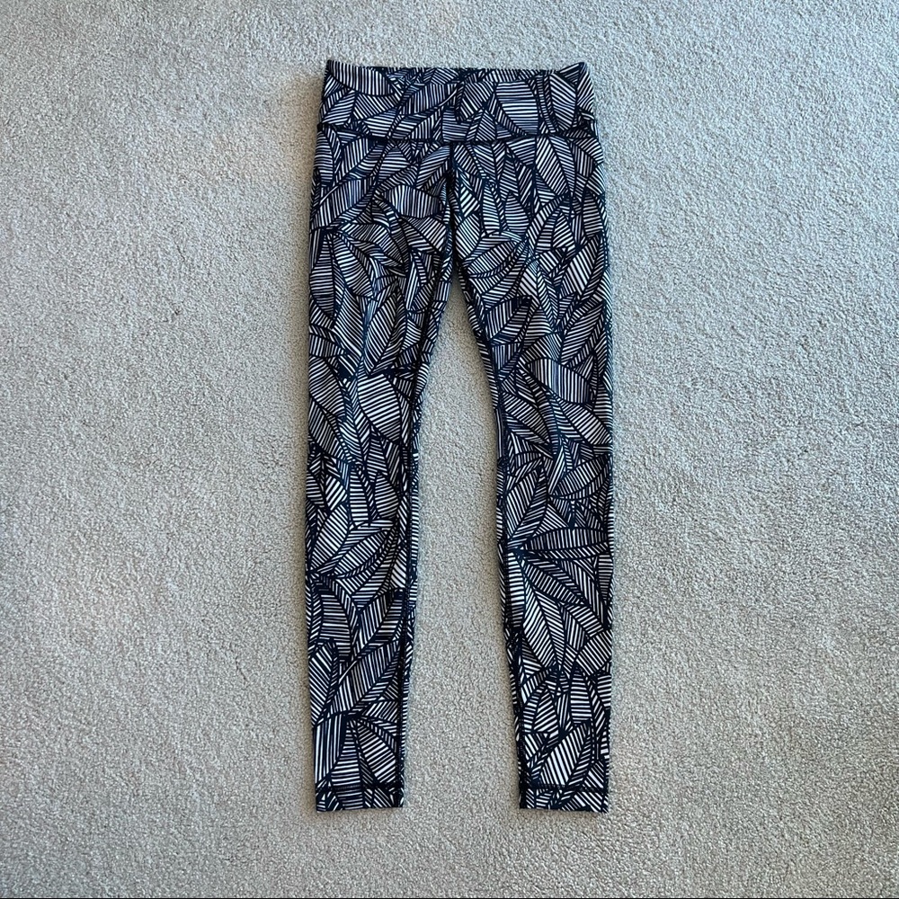 Lululemon Wunder Under Full Length EUC